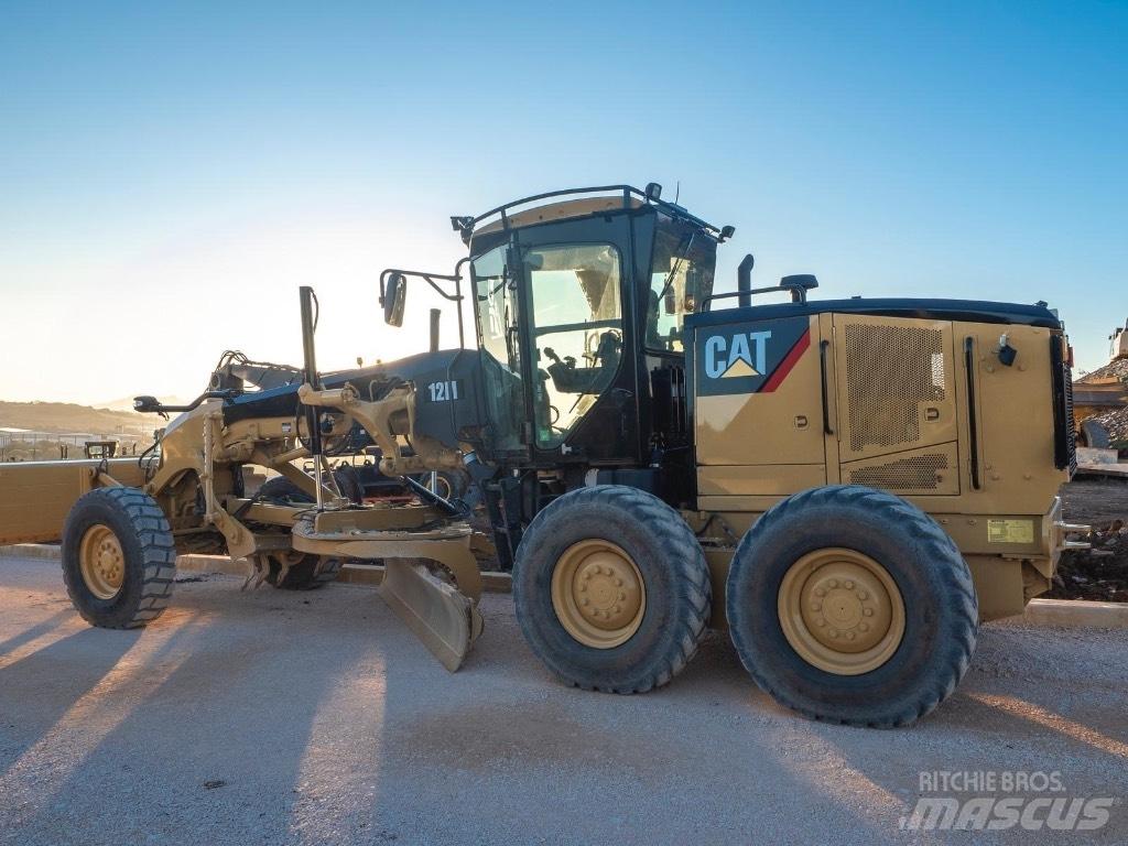 CAT 12 M Vejhøvle / Gradere