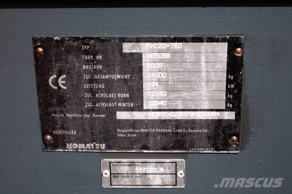 Komatsu PW 220-7 Gravemaskiner på hjul
