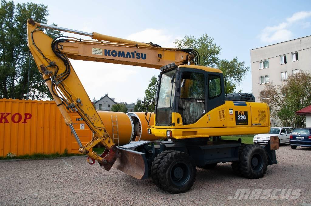 Komatsu PW 220-7 Gravemaskiner på hjul