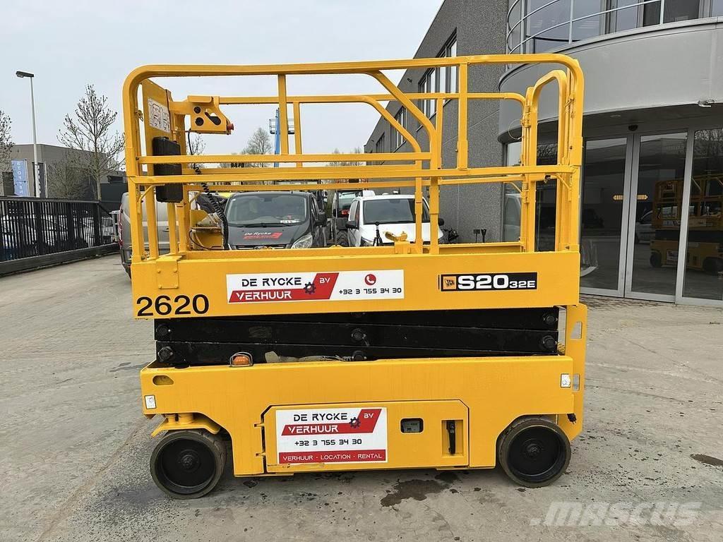 JCB S2032E Andre lifte og platforme