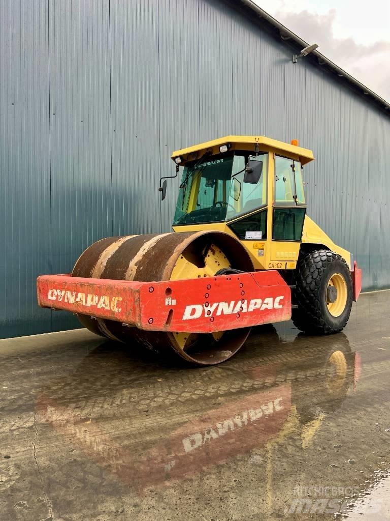 Dynapac CA302D Enkelt tromle