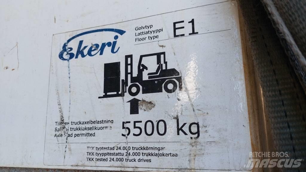 Ekeri T3-A Semi-trailer med fast kasse