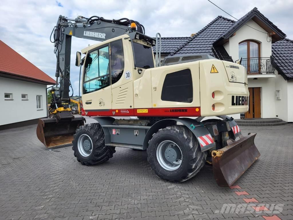 Liebherr 916 Gravemaskiner på hjul