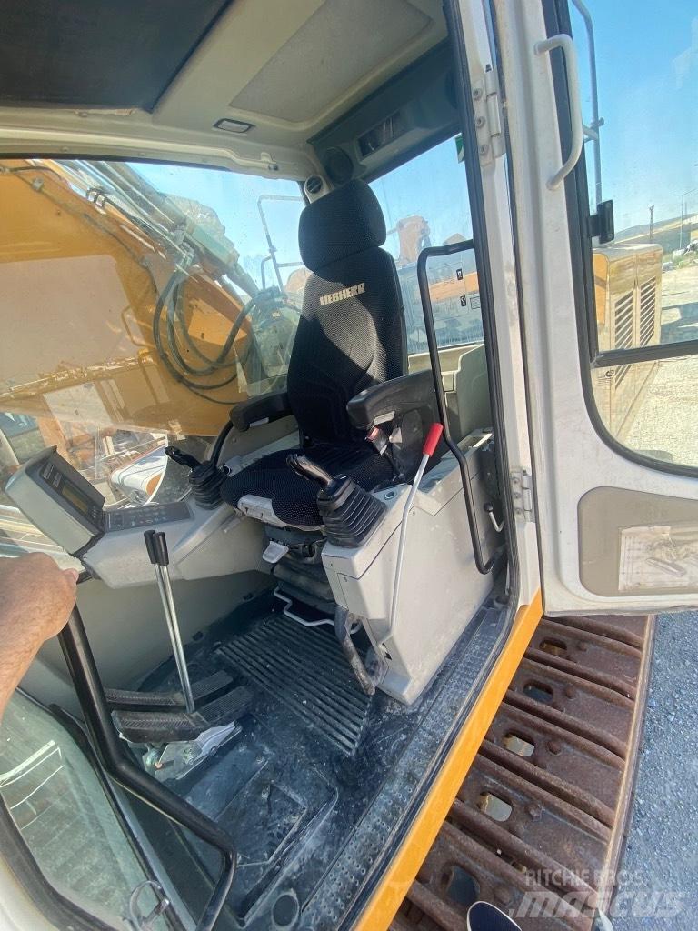 Liebherr 954 SME Gravemaskiner på larvebånd