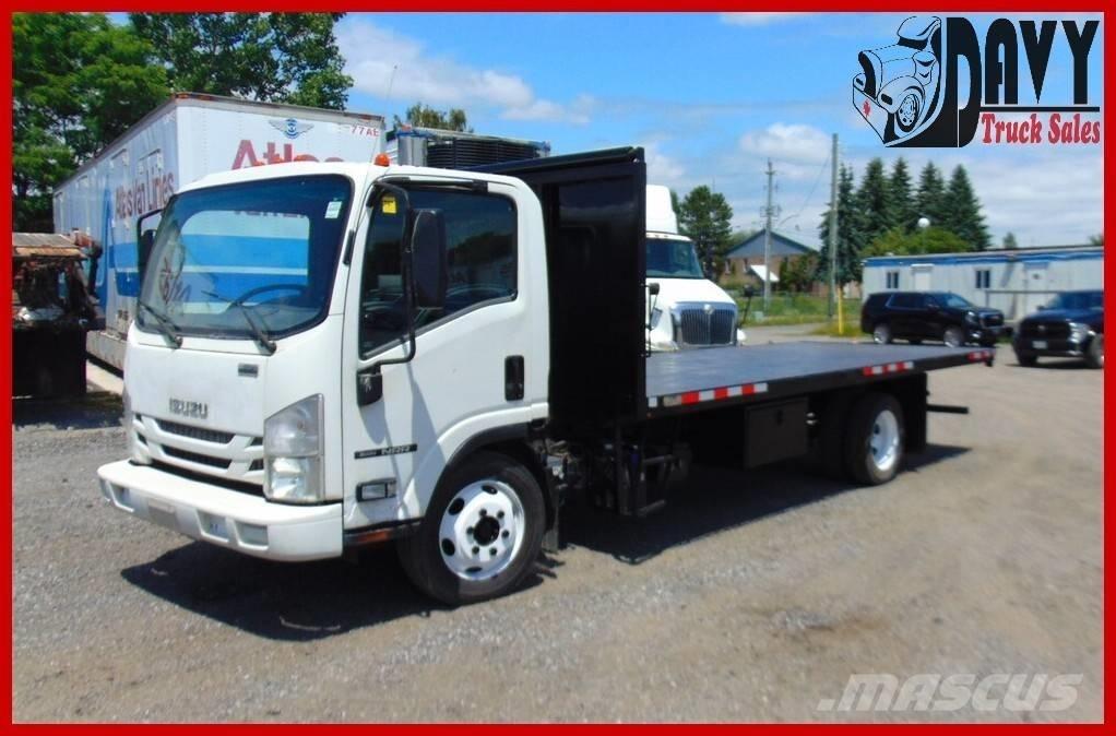 Isuzu NRR Lastbil med lad/Flatbed