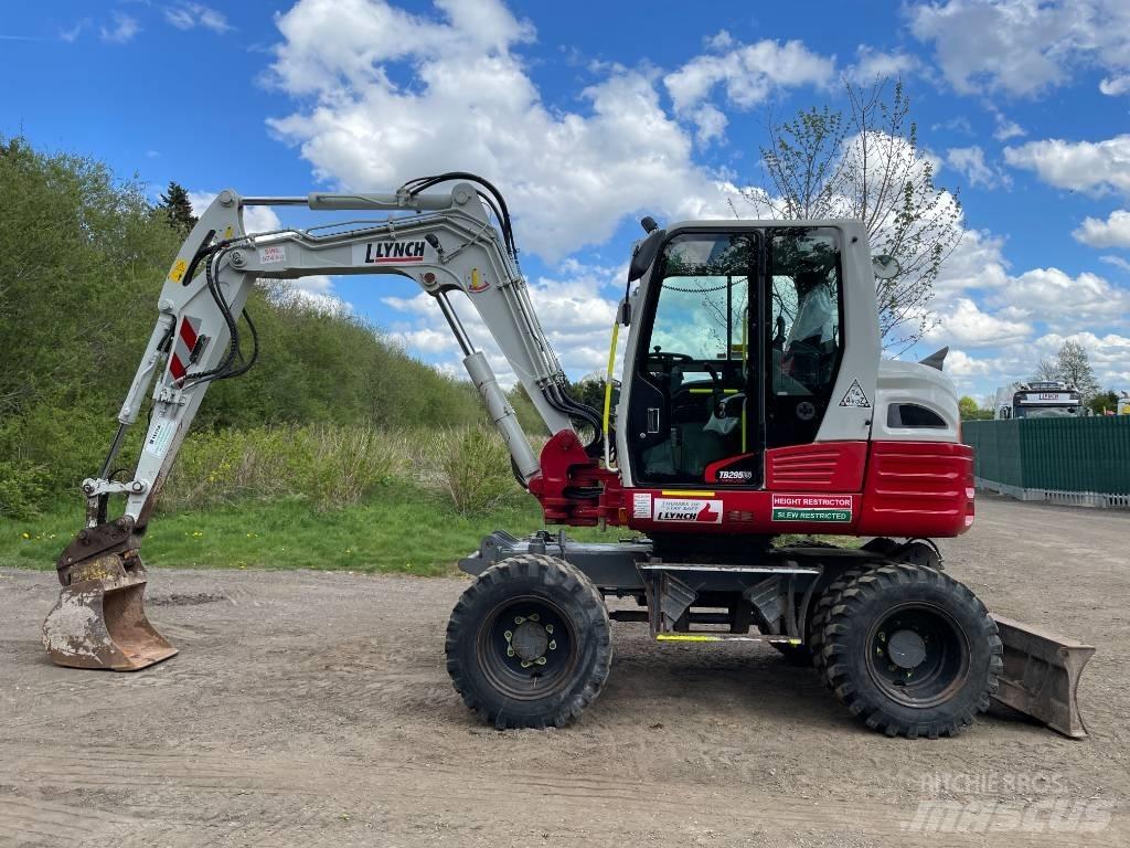Takeuchi TB 295 W Gravemaskiner på hjul