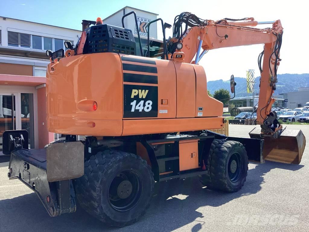 Komatsu PW 148-11 Gravemaskiner på hjul