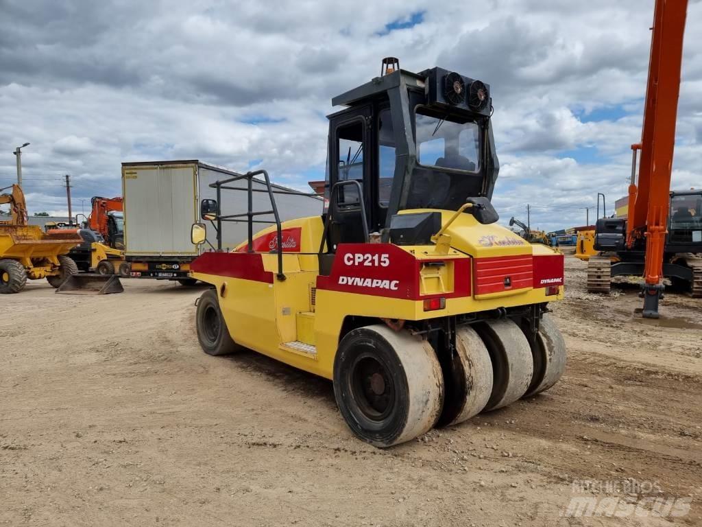 Dynapac CP 215 Tromle med luftdæk