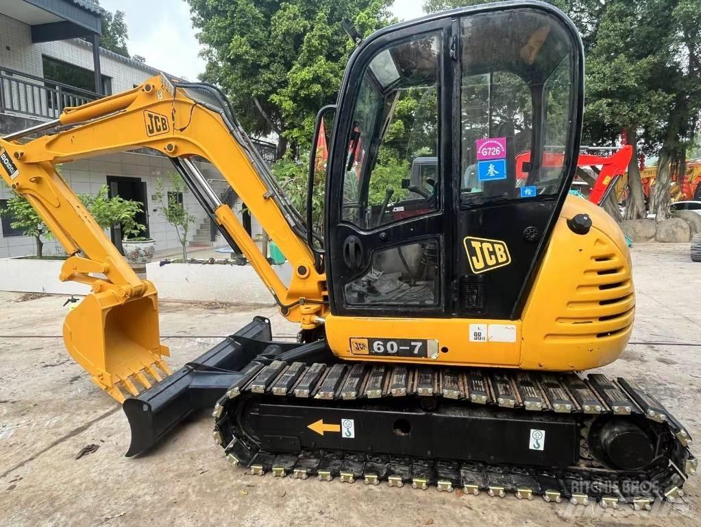 JCB 8052 ZTS Gravemaskiner på larvebånd
