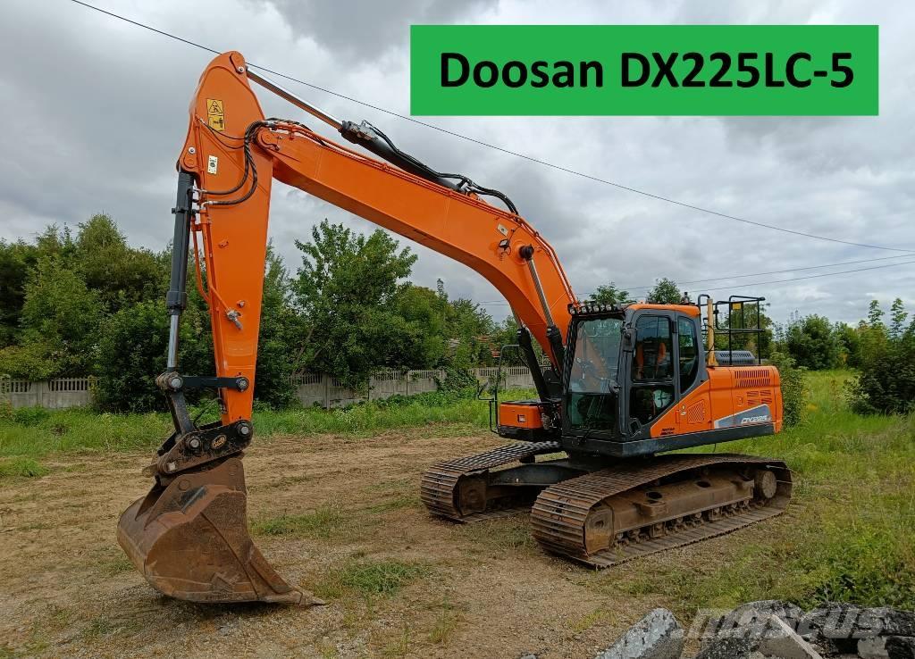 Doosan DX 225 LC-5 Gravemaskiner på larvebånd
