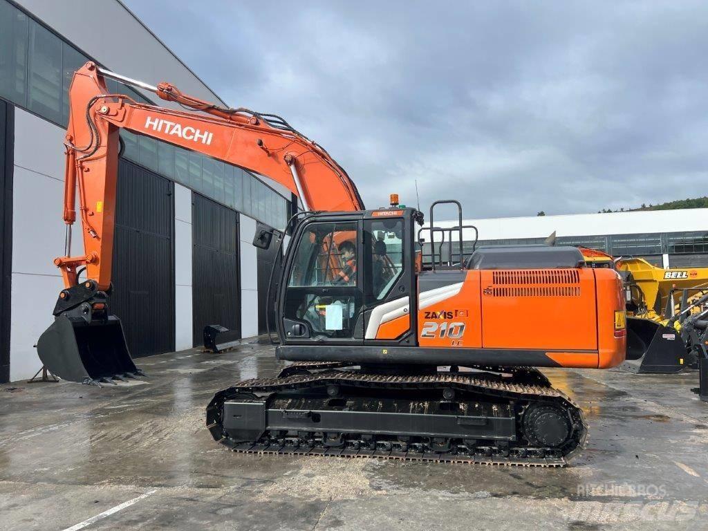 Hitachi ZX 210 LC-7 Gravemaskiner på larvebånd