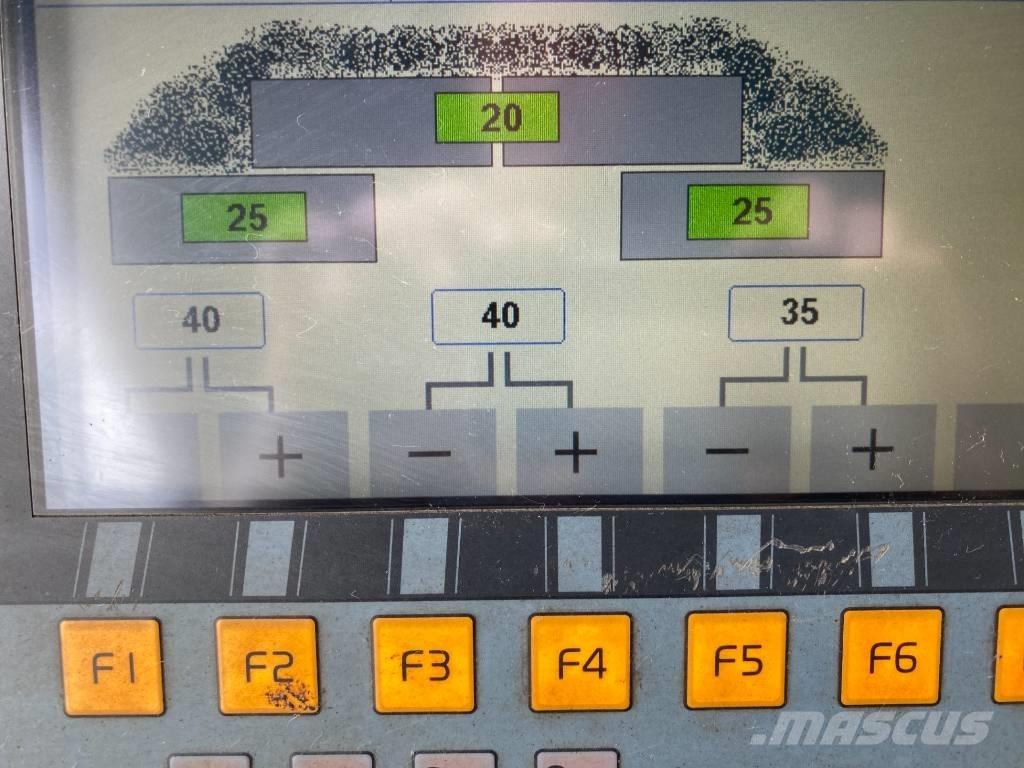 Volvo P7820C Asfaltudlæggere