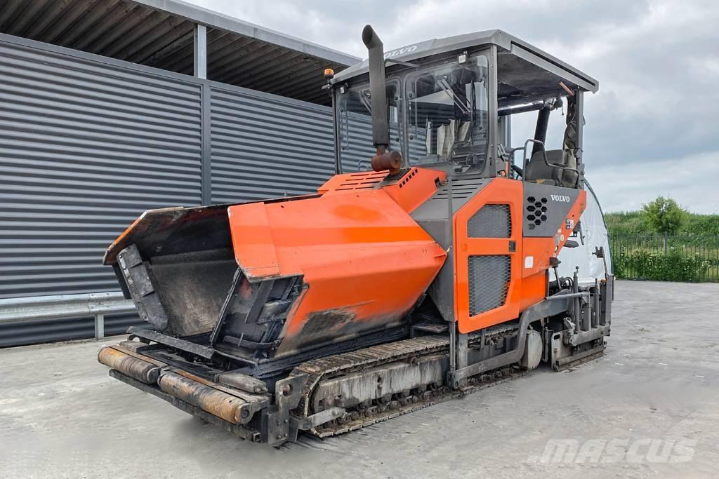 Volvo P7820C Asfaltudlæggere