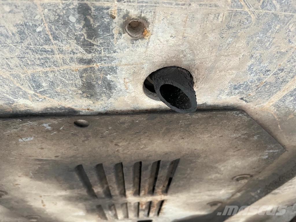 Hitachi ZX 300 LCN-7 Bulldozer på larvebånd