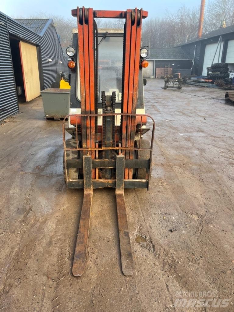 Nissan FG20 LPG gaffeltrucks
