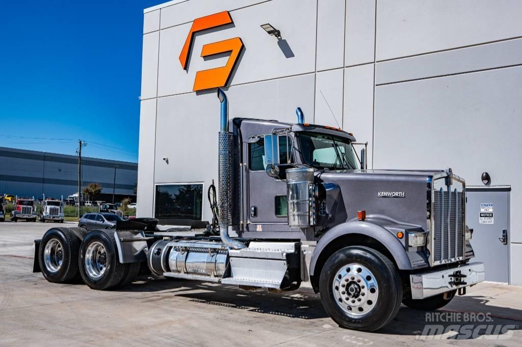 Kenworth W 900 Trækkere