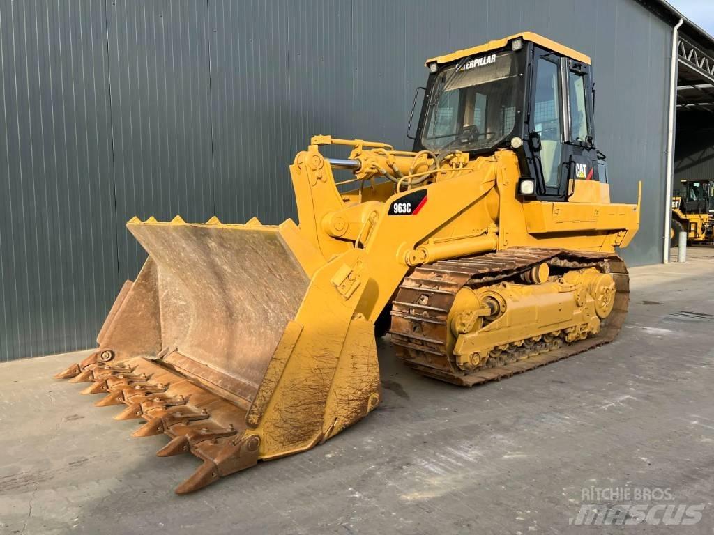 CAT 963C Larvebåndslæssere