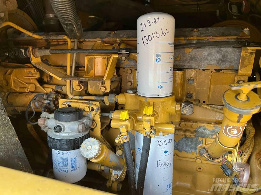 CAT 963C Larvebåndslæssere