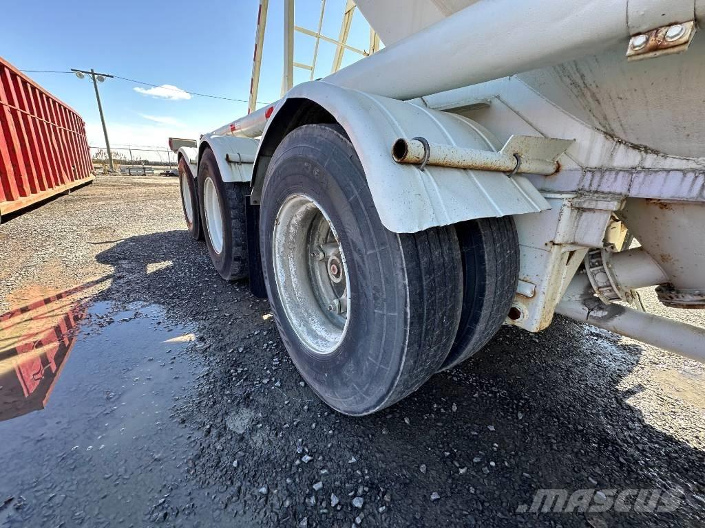 Fruehauf TR-90 Tankanhængere