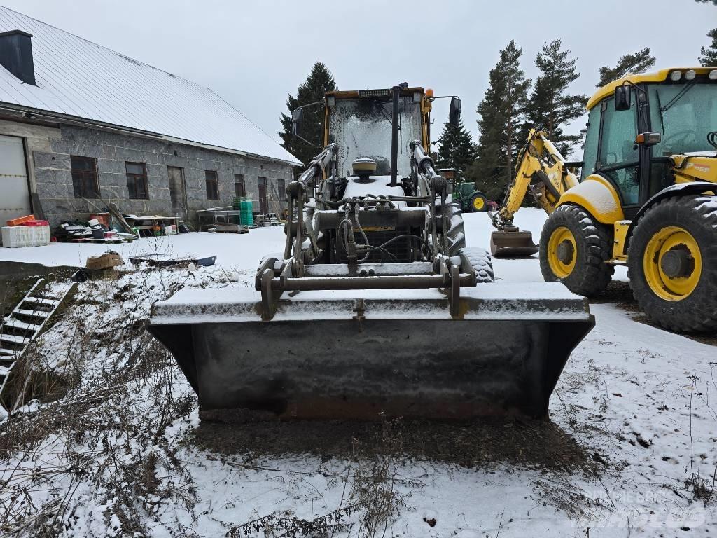 Valmet 6000 4x4 Rendegravere
