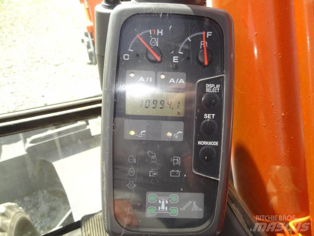 Hitachi ZX 160 W Gravemaskiner på hjul