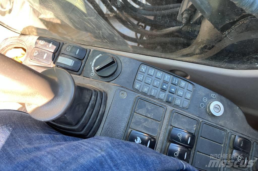 Volvo EC 140 C L Gravemaskiner på larvebånd