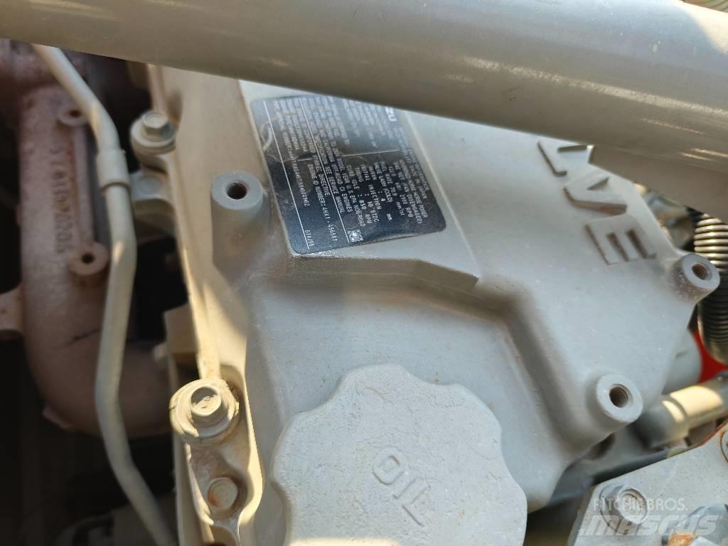 Hitachi ZX 200 Gravemaskiner på larvebånd