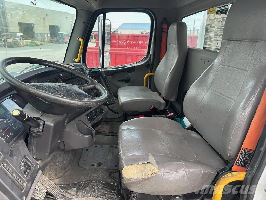 Freightliner 108 SD Andre lastbiler