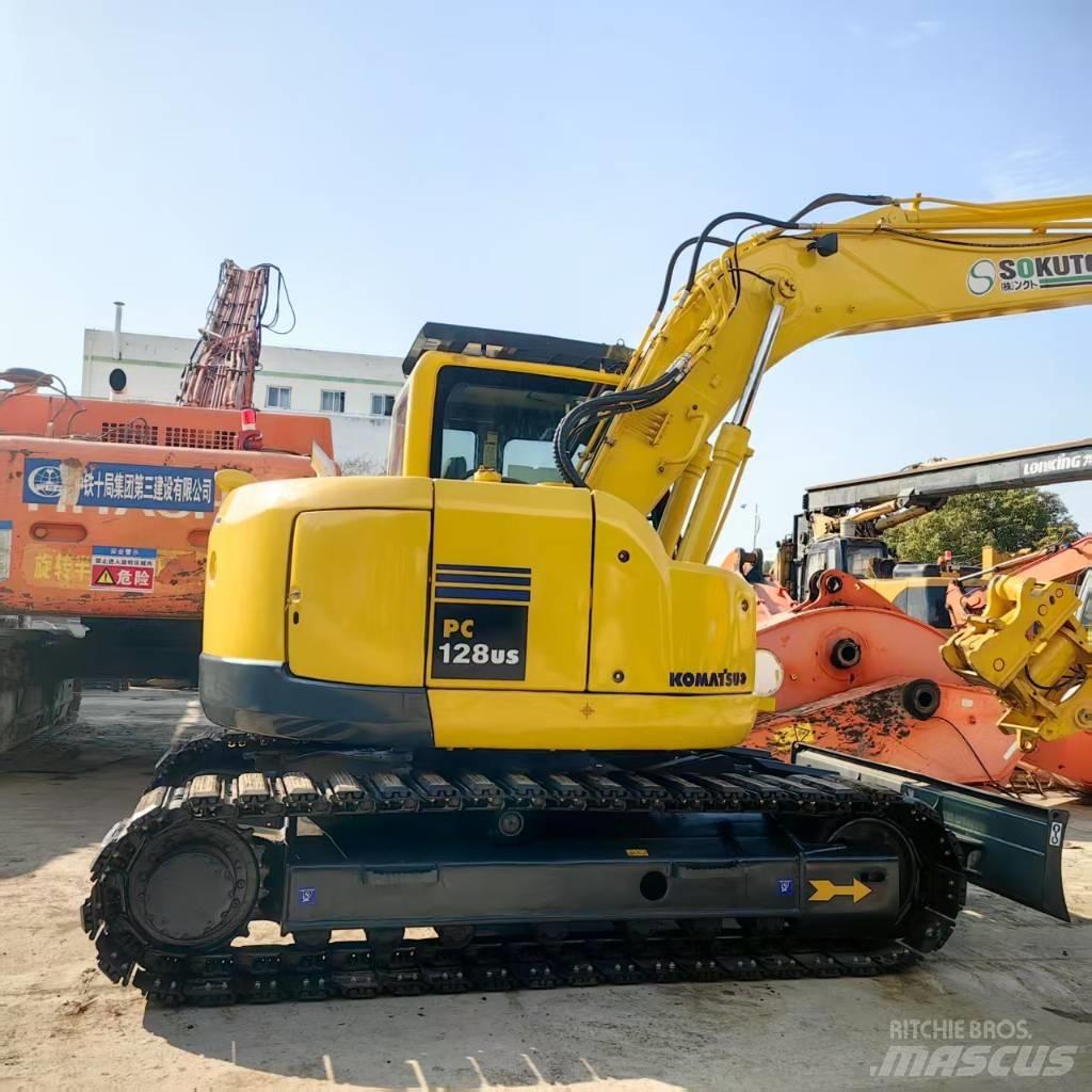 Komatsu PC 128 US Midi-gravemaskiner 7t - 12t