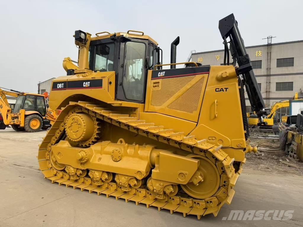 CAT D 8 T Bulldozer på larvebånd