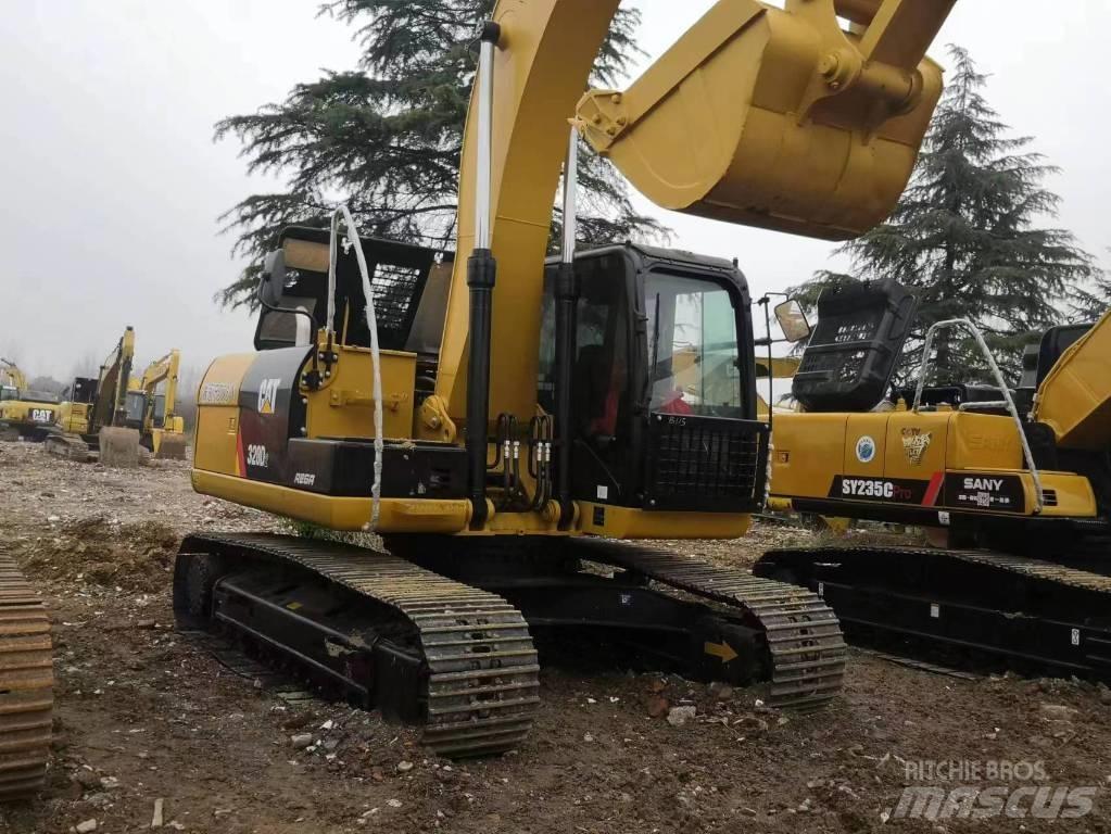CAT 320 D Gravemaskiner på larvebånd
