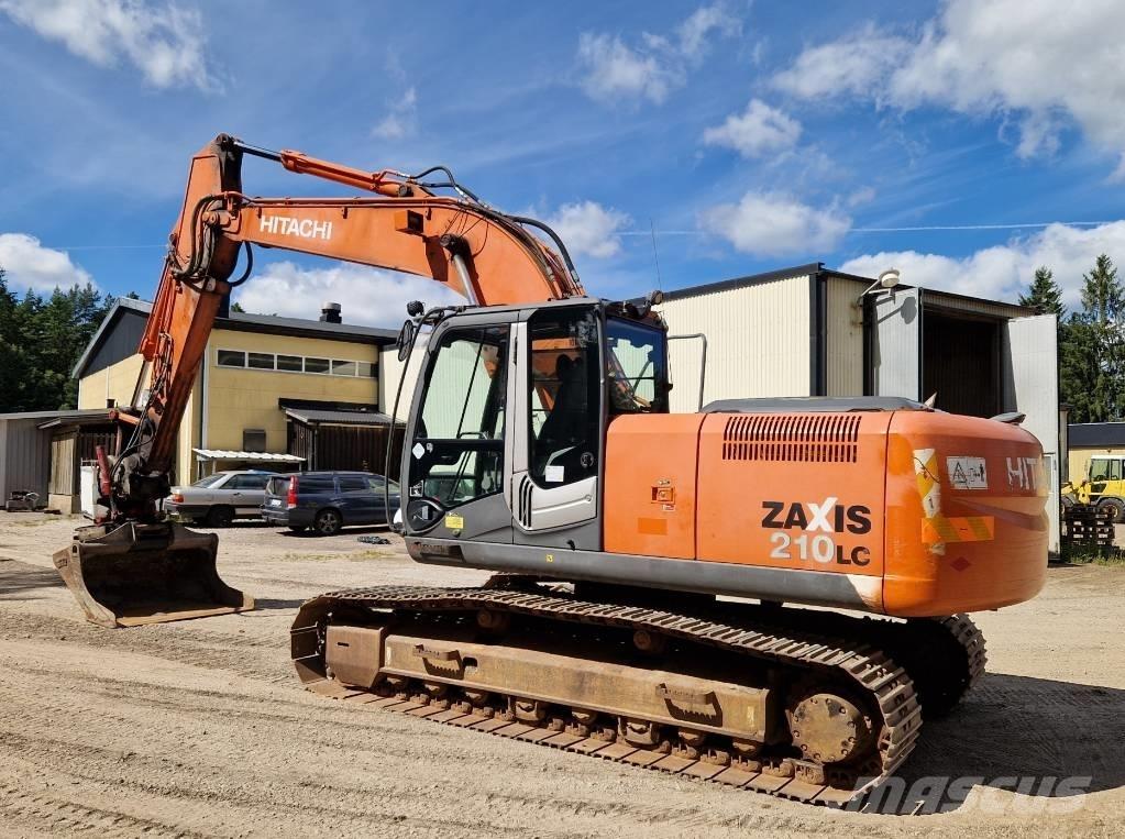 Hitachi ZX 210 LC-3 Gravemaskiner på larvebånd
