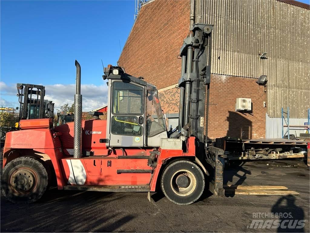 Kalmar DCE150-12 Diesel gaffeltrucks