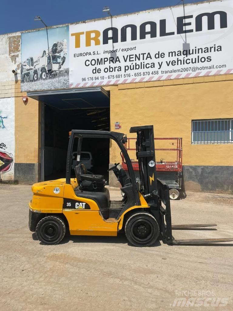 CAT 35 Diesel gaffeltrucks