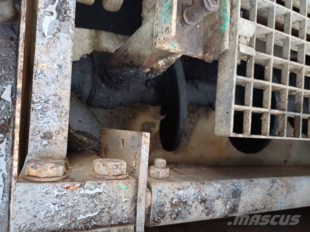 Vögele super 1302 Asfaltudlæggere