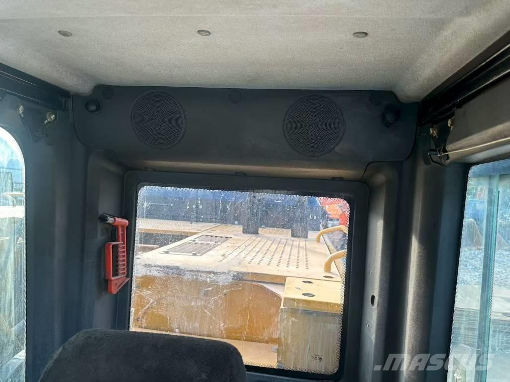 Sany 750 Gravemaskiner på larvebånd