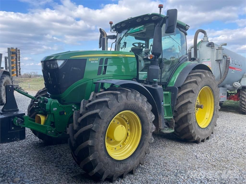 John Deere 6250R Traktorer