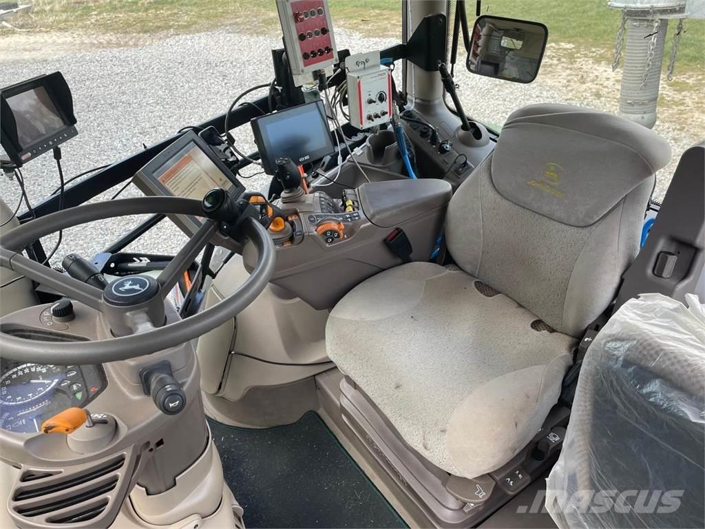 John Deere 6250R Traktorer