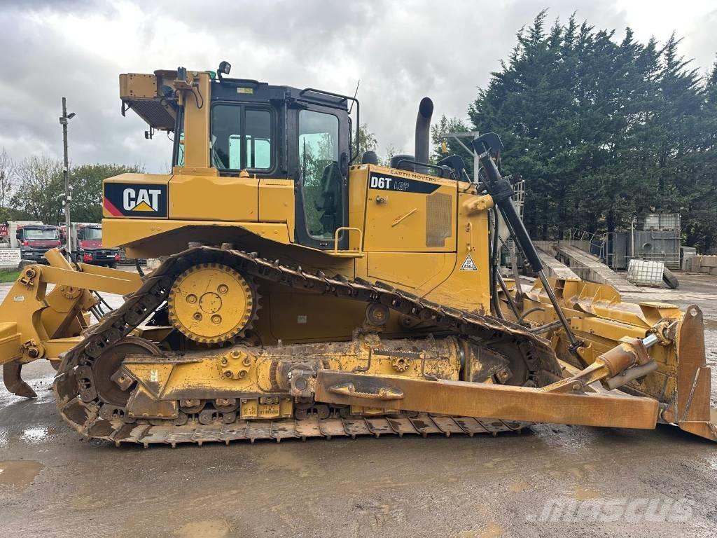 CAT D 6 T LGP Bulldozer på larvebånd