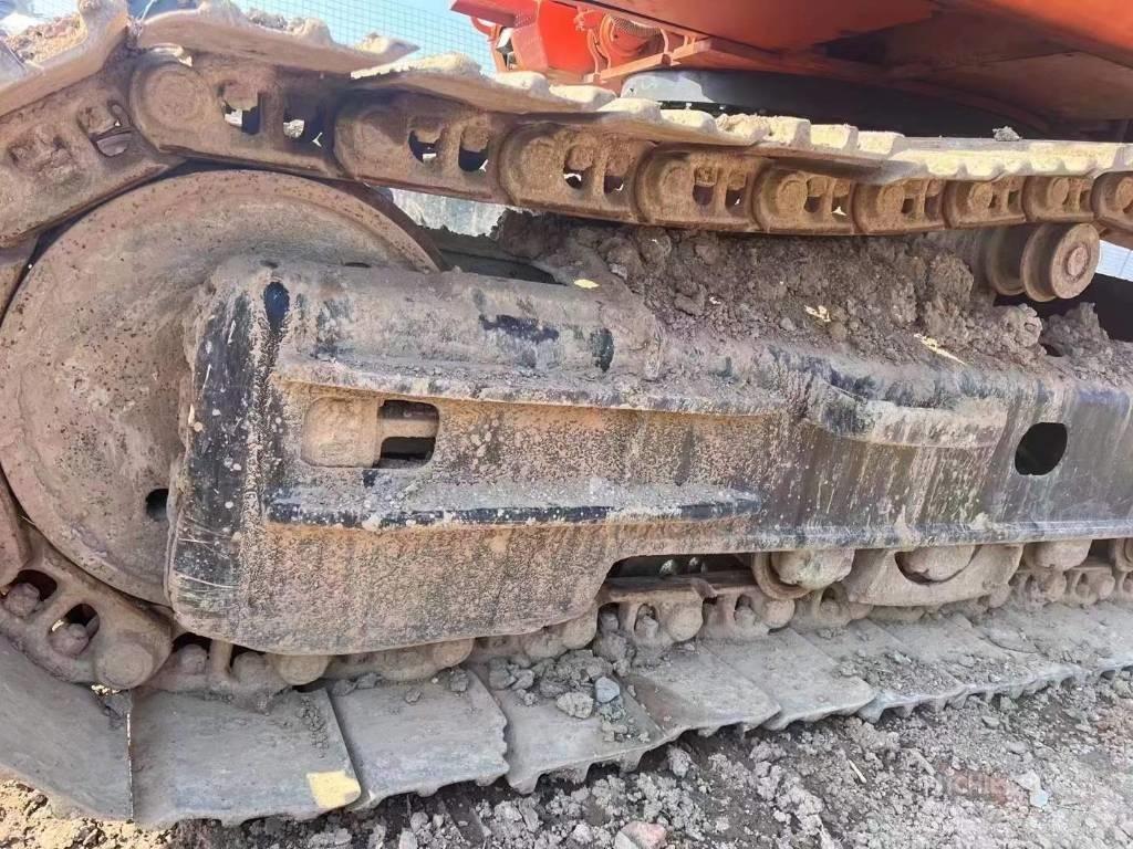 Doosan DH 220 Gravemaskiner på larvebånd