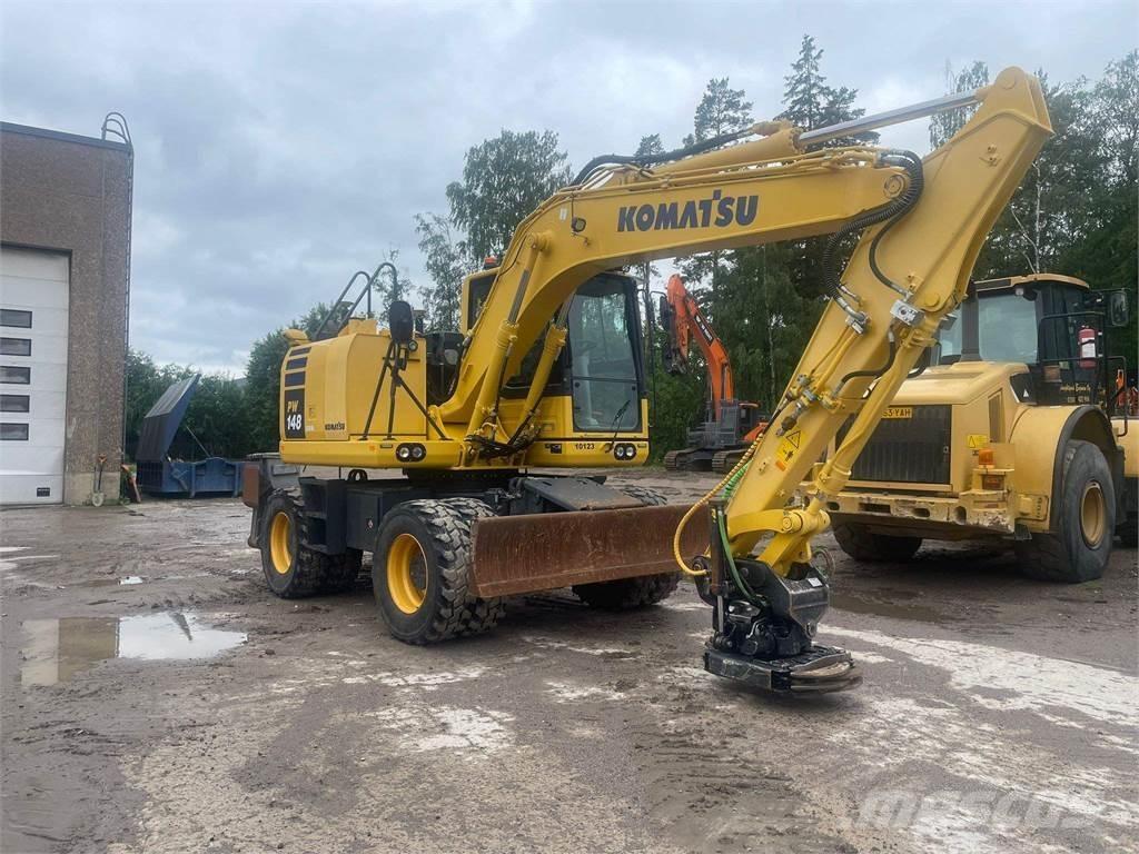 Komatsu PW148-10 Gravemaskiner på hjul