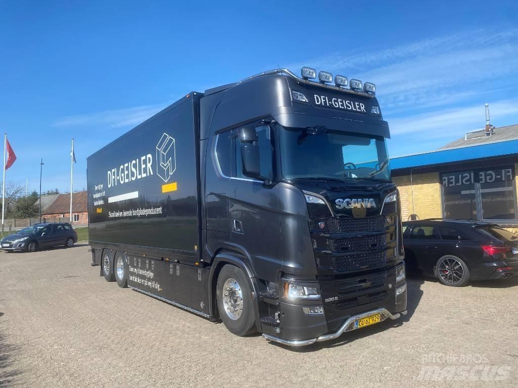 Scania S 520 Fast kasse