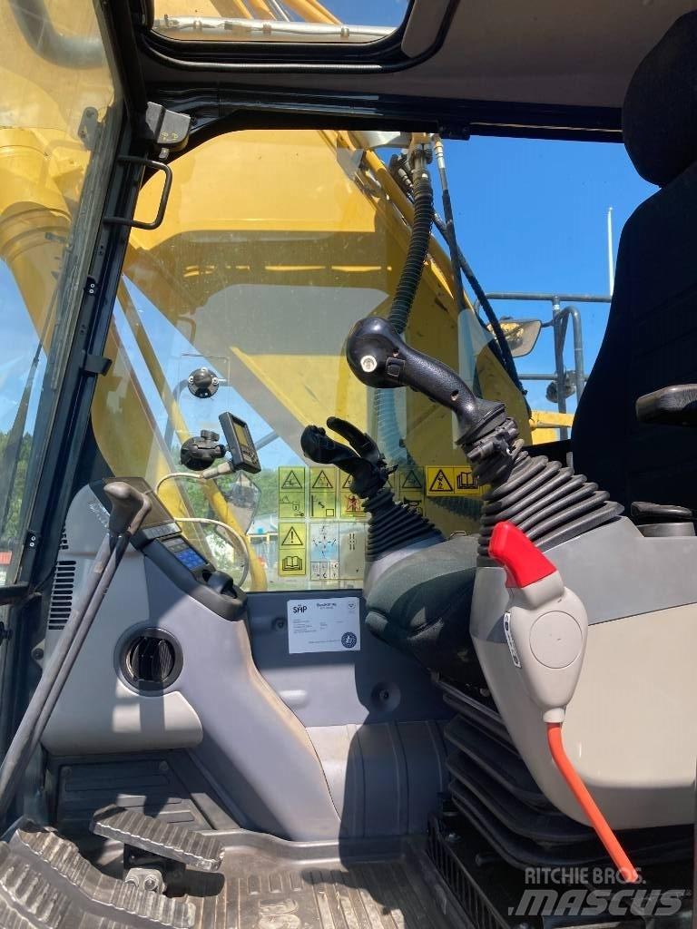 Komatsu PC 210 LC-11 Gravemaskiner på larvebånd
