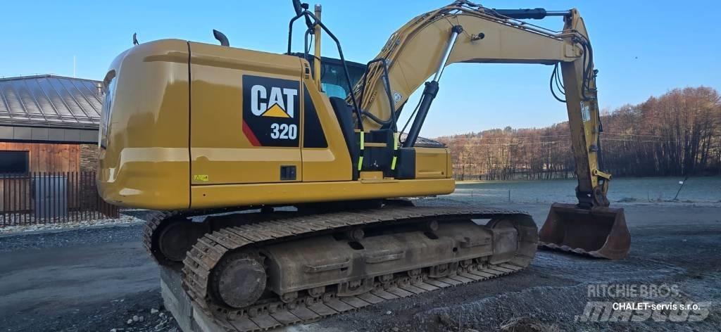 CAT 320 Gravemaskiner på larvebånd