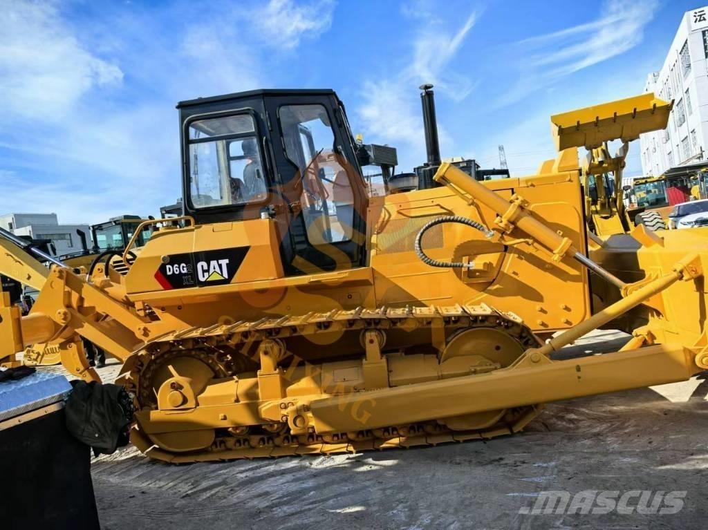 CAT D6G Bulldozer på larvebånd
