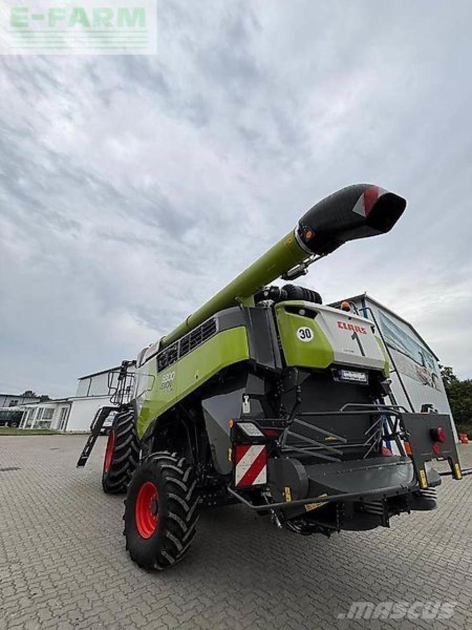 CLAAS lexion 6800 Mejetærskere
