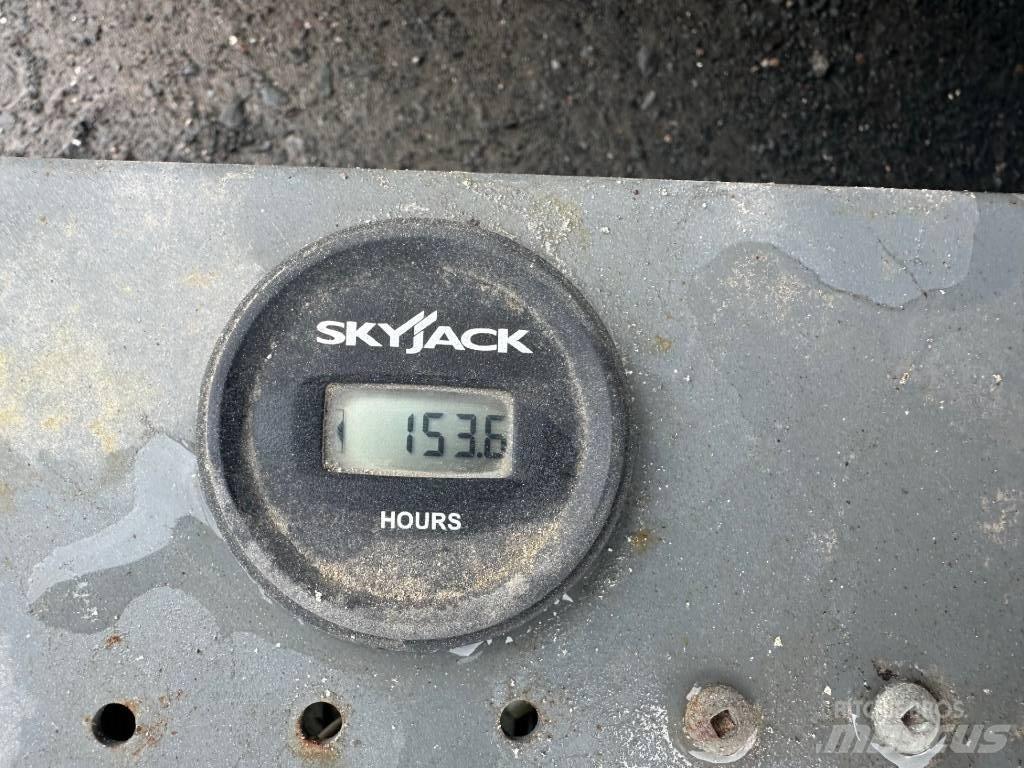 SkyJack SJ 3219 Saxlifte