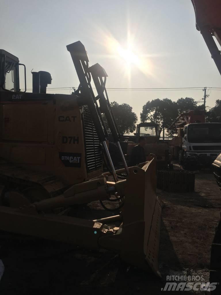 CAT D7H Bulldozer på larvebånd