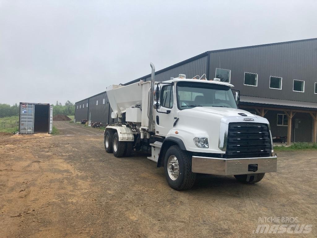 Freightliner SD 114 Betonbiler