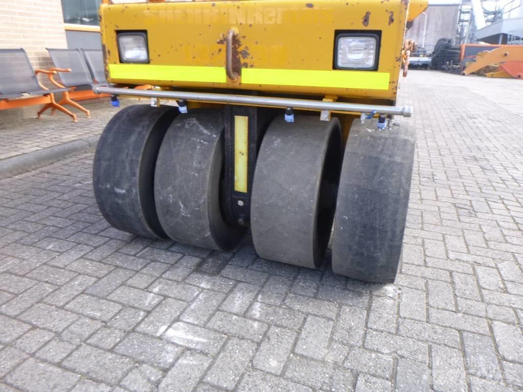 Sakai TS 160 Tromle med luftdæk